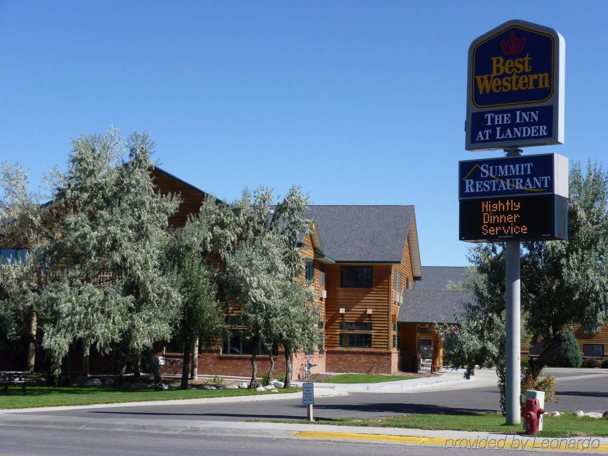 Inn At Lander, Travelodge By Wyndham Exteriör bild